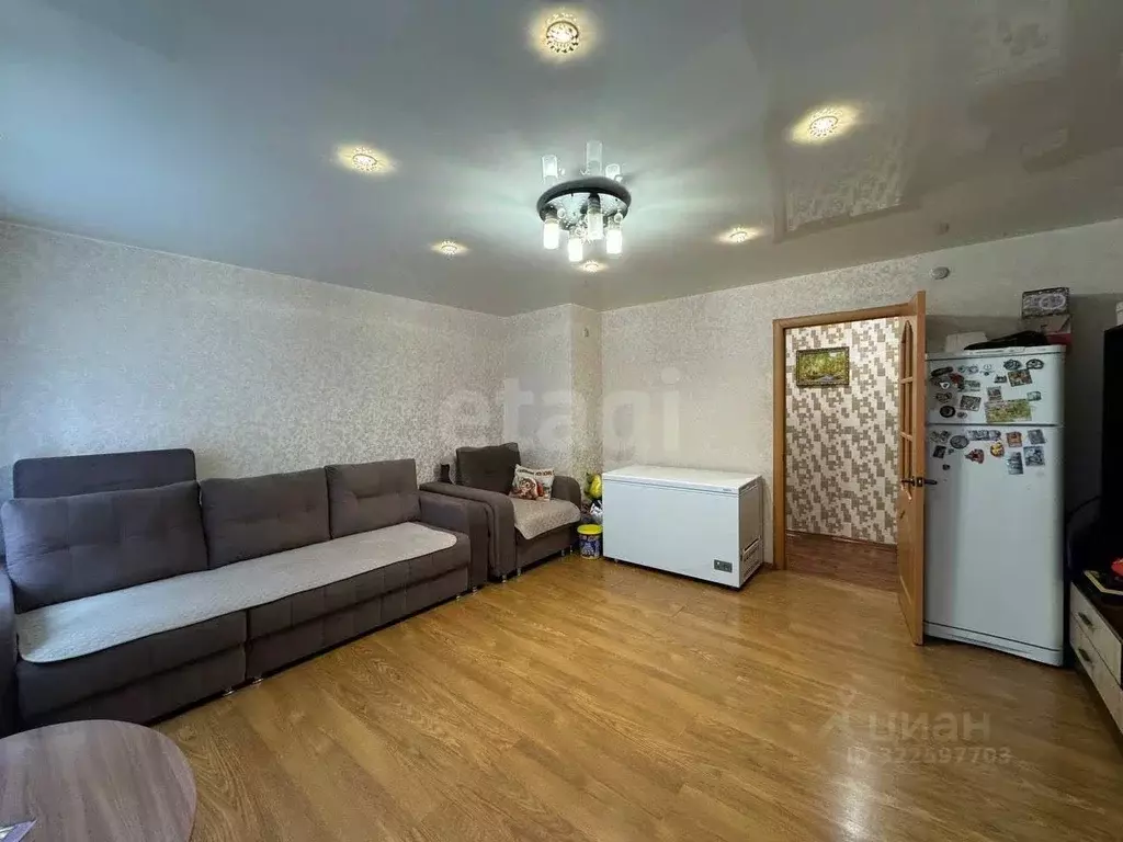 2-к кв. Свердловская область, Талица ул. Кузнецова, 88 (57.9 м) - Фото 1