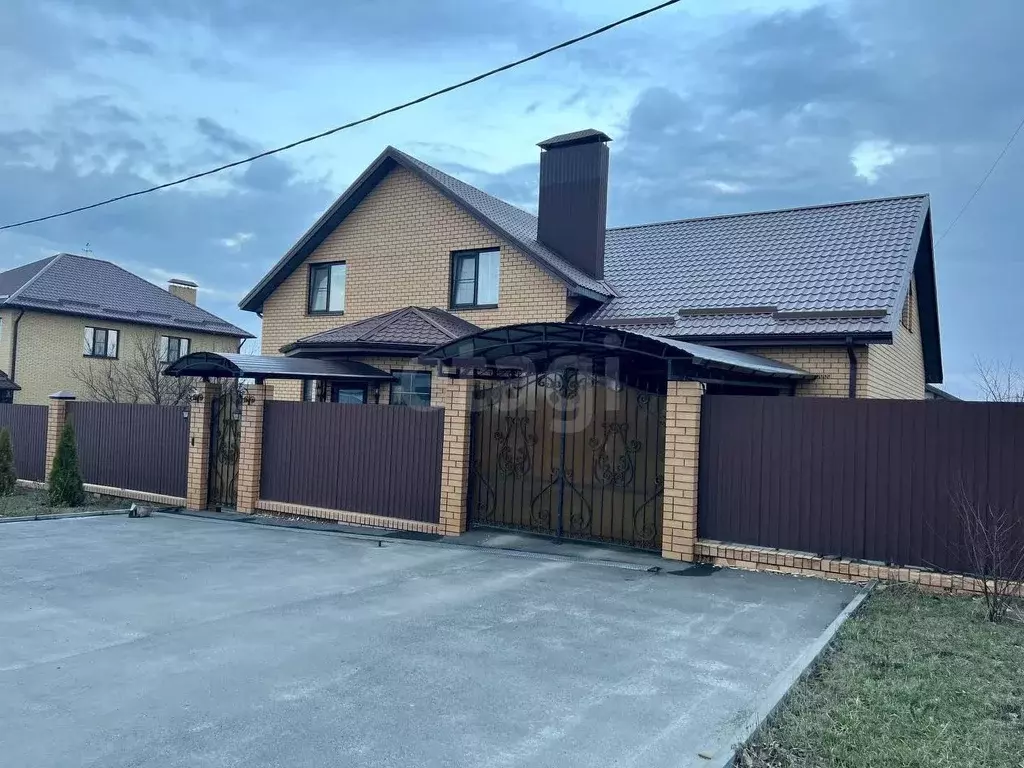 Дом в Белгородская область, Губкин ул. Луговая, 14 (174 м) - Фото 1