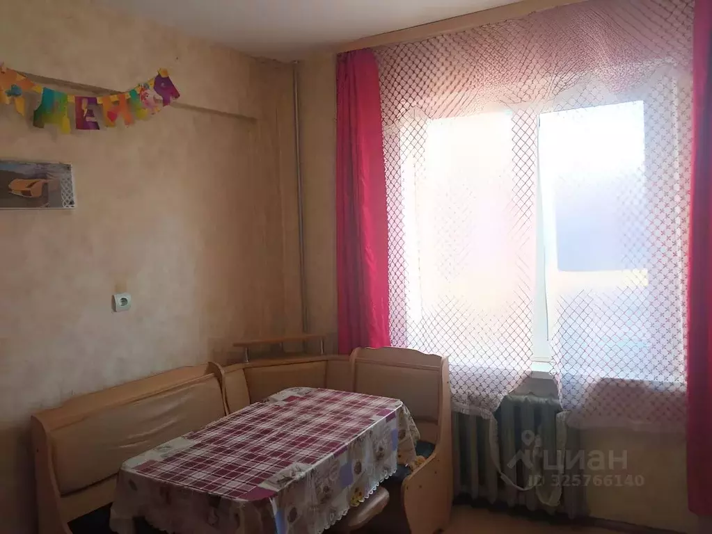 2-к кв. Омская область, Омский район, с. Красноярка ул. Коммунальник, ... - Фото 1