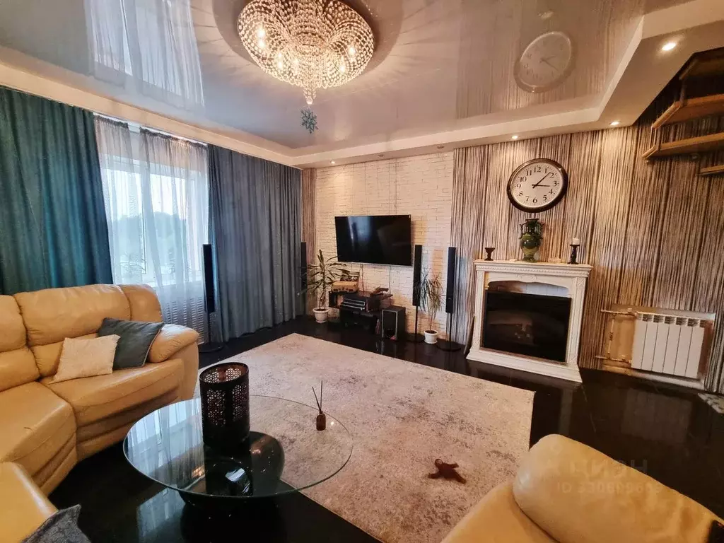 3-к кв. Чувашия, Чебоксары ул. Пирогова, 4к2 (119.9 м) - Фото 1