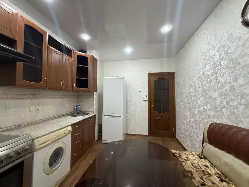 3-к кв. Саратовская область, Саратов ул. 3-я Степная, 8а (68.0 м) - Фото 2