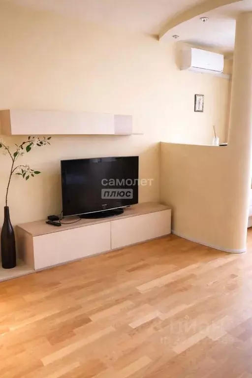 2-к кв. Москва, Москва, Московский г. 1-й мкр, 45 (56.0 м) - Фото 2