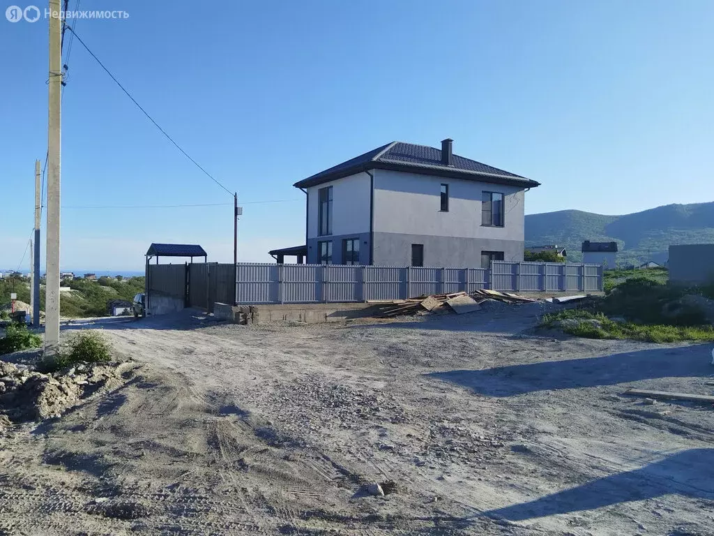 Участок в село Мысхако, улица имени Малоземельца Владимира Алтаева (4 ... - Фото 0
