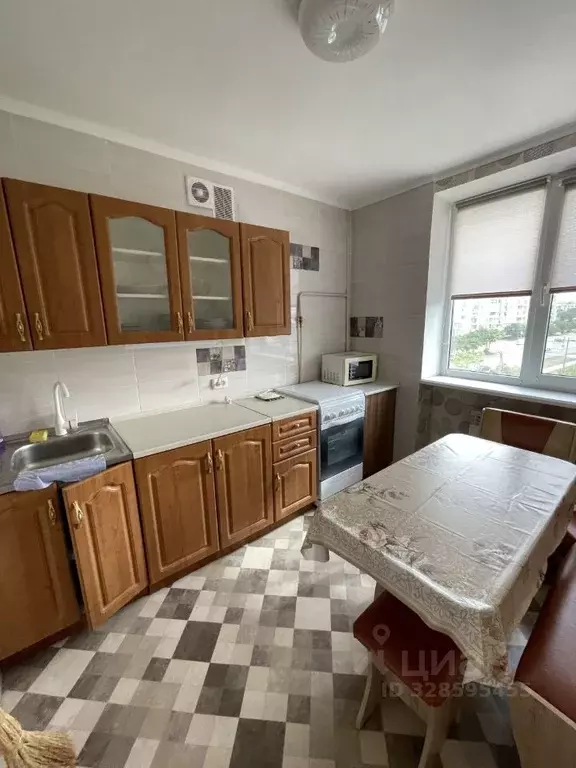 2-к кв. Крым, Евпатория ул. Интернациональная, 149 (50.0 м) - Фото 2