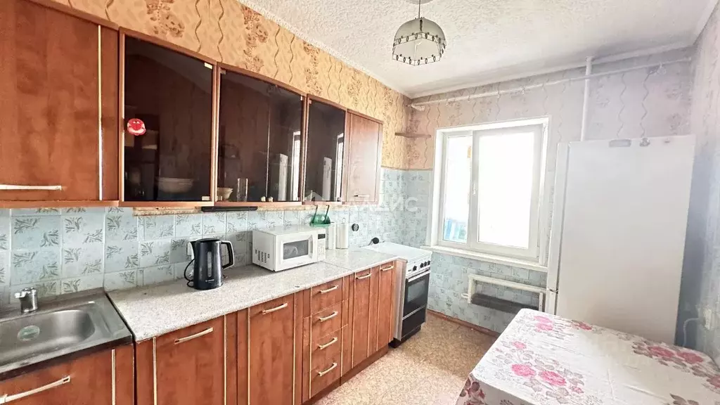 2-к кв. Бурятия, Улан-Удэ ул. Гагарина, 77А (48.3 м) - Фото 1