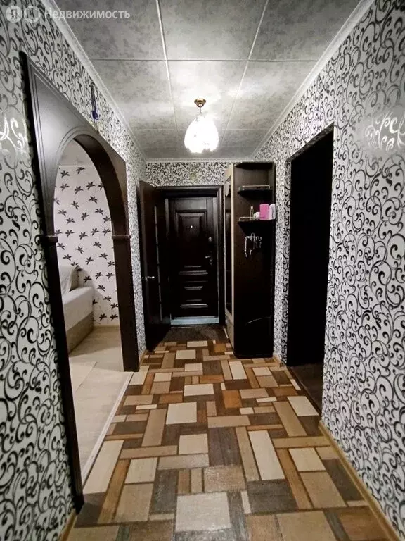 3-комнатная квартира: село Кандры, улица Матросова, 5 (58.7 м) - Фото 2