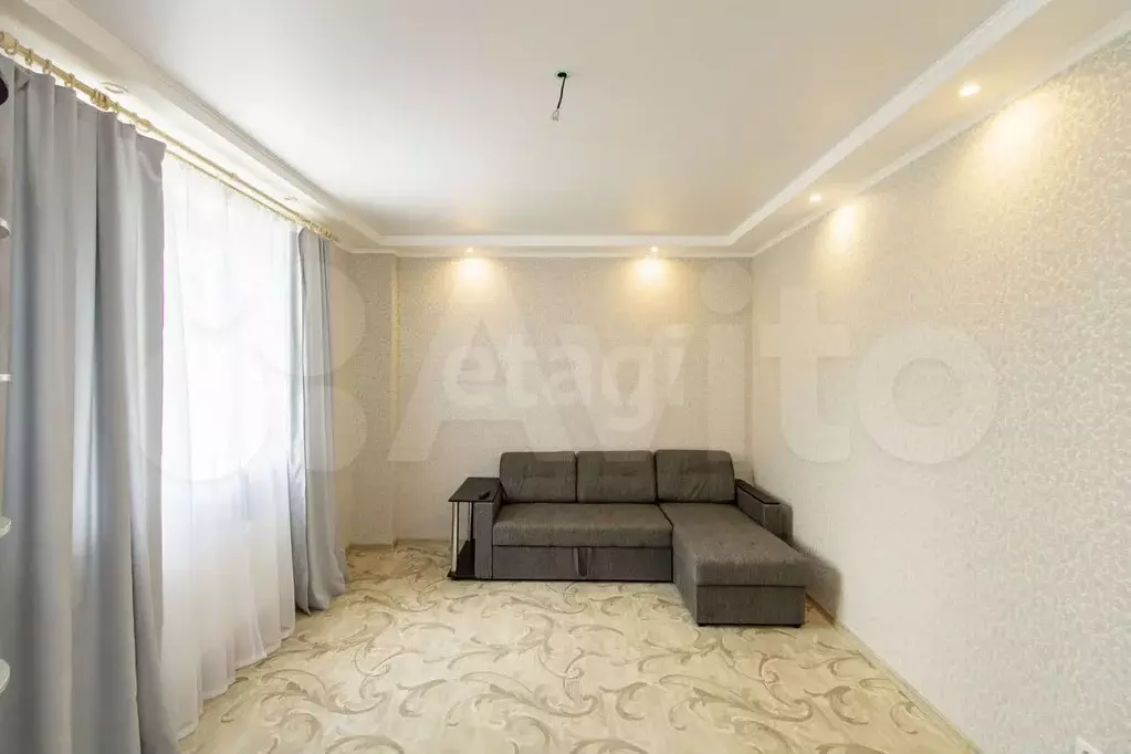 2-к. квартира, 64 м, 3/20 эт. - Фото 0