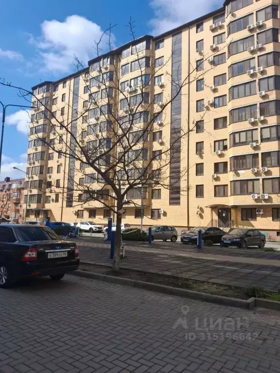 1-к кв. Адыгея, Тахтамукайский район, Яблоновский пгт ул. Гагарина, ... - Фото 0