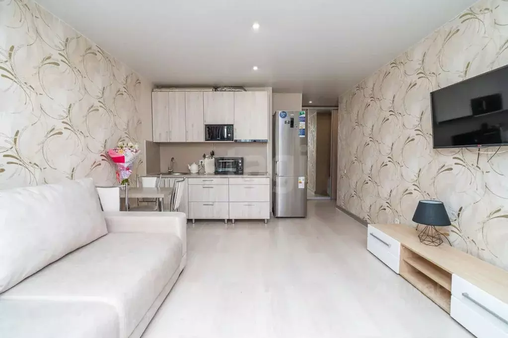 Студия Хабаровский край, Хабаровск Краснореченская ул., 225/1 (27.7 м) - Фото 1