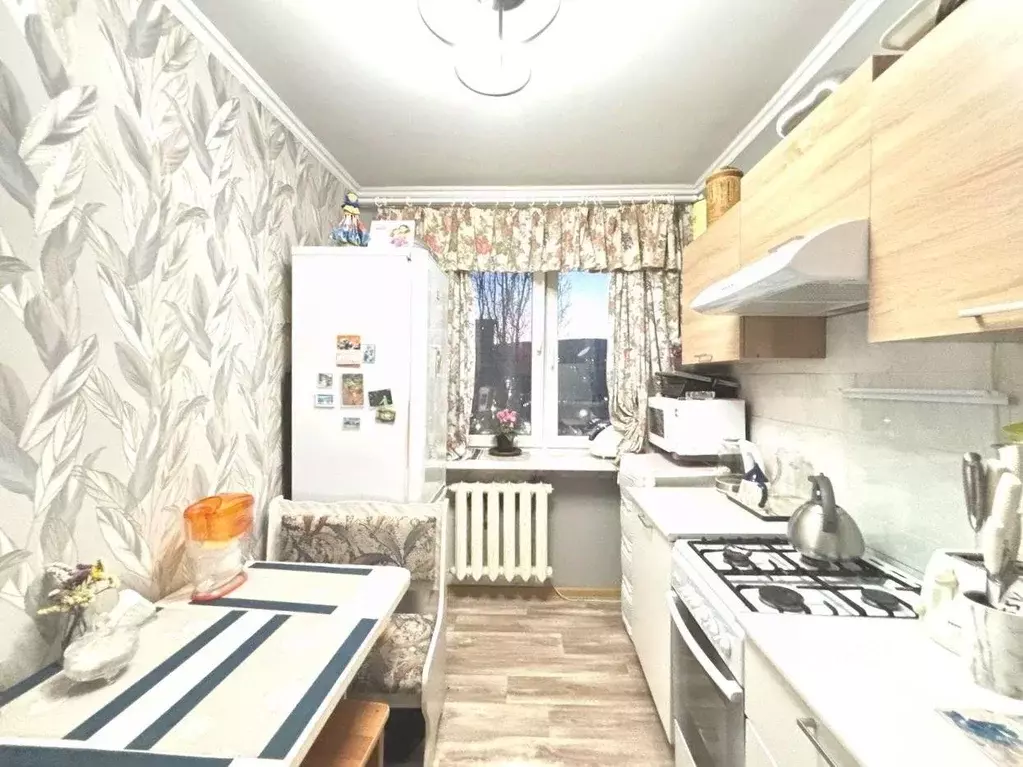 3-к кв. Саратовская область, Саратов просп. Имени 50 лет Октября, 72 ... - Фото 1