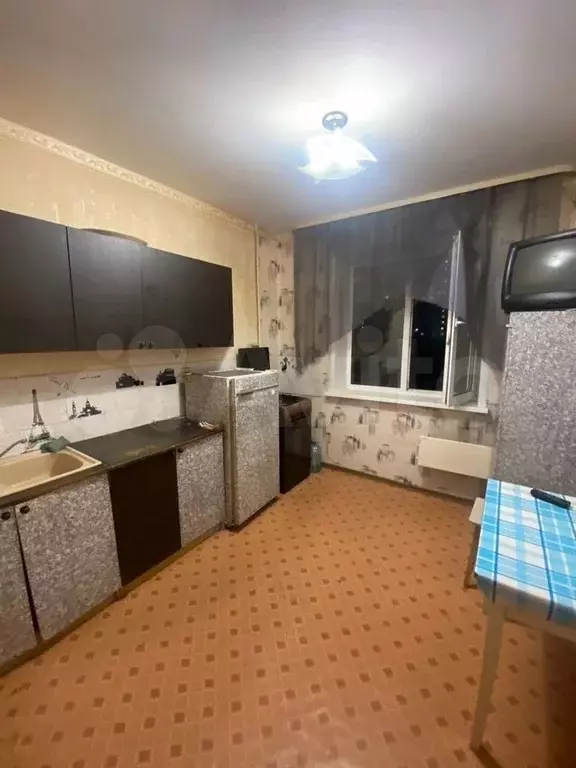 1-к. квартира, 35 м, 6/10 эт. - Фото 0