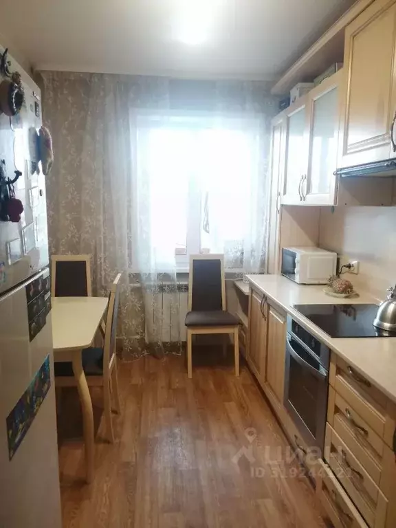 3-к кв. Иркутская область, Иркутск просп. Маршала Жукова, 68 (68.8 м) - Фото 0