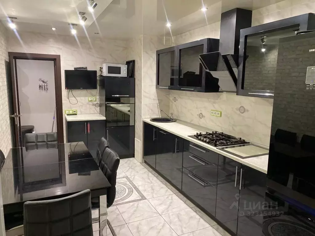 3-к кв. Ростовская область, Батайск Речная ул., 111 (80.0 м) - Фото 1