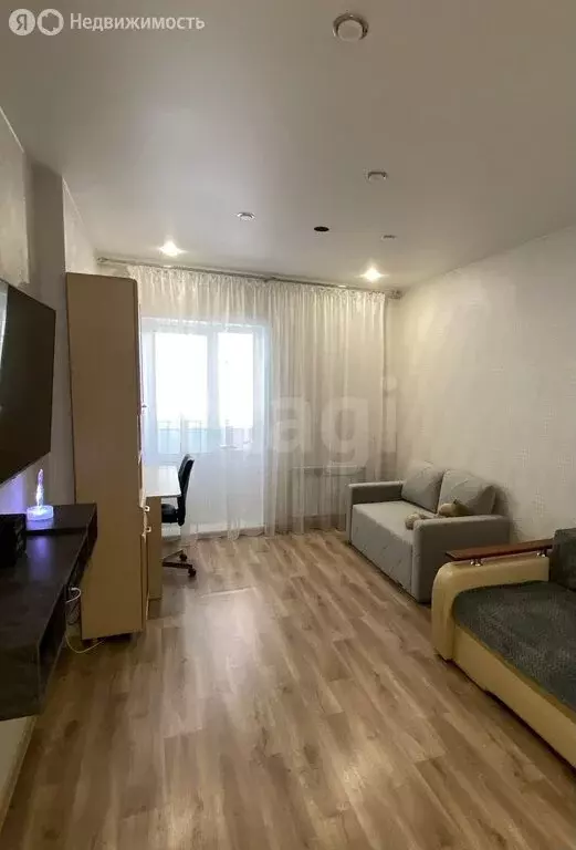1-комнатная квартира: Энгельс, Комсомольская улица, 117к2 (42 м) - Фото 1