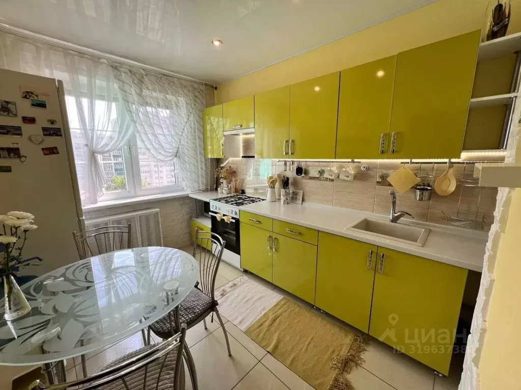 3-к кв. Курская область, Курск ул. Косухина, 38 (60.5 м) - Фото 0