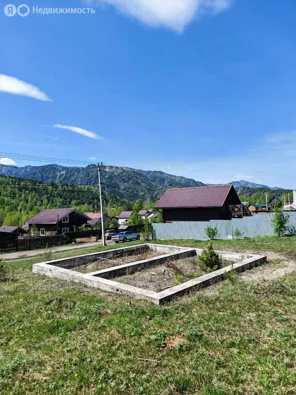 Участок в село Чемал, Сосновая улица (11.88 м) - Фото 1