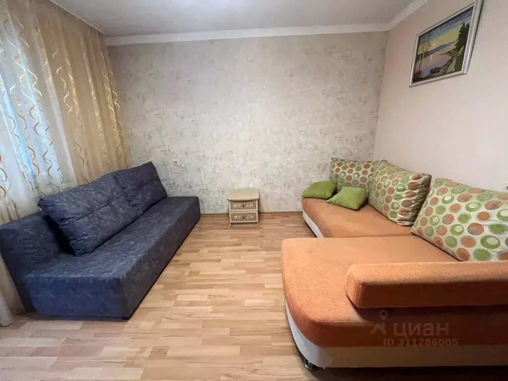 1-к кв. Красноярский край, Красноярск ул. 3 Августа, 22 (55.0 м) - Фото 1