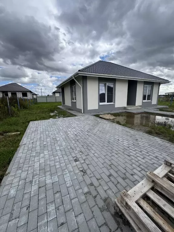 Дом в Калининградская область, Гурьевский муниципальный округ, пос. ... - Фото 2