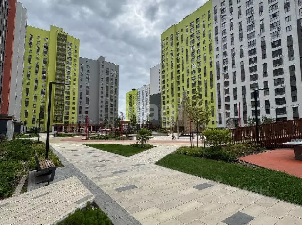 2-к кв. Курская область, Курск ул. Энгельса, 115/6 (65.17 м) - Фото 1