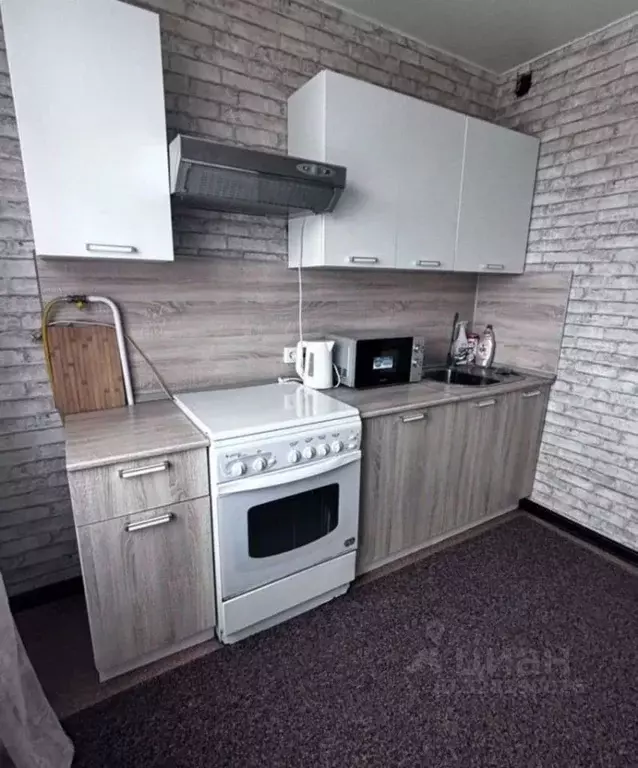 1-к кв. Белгородская область, Губкин ул. Фрунзе, 6А (39.0 м) - Фото 1
