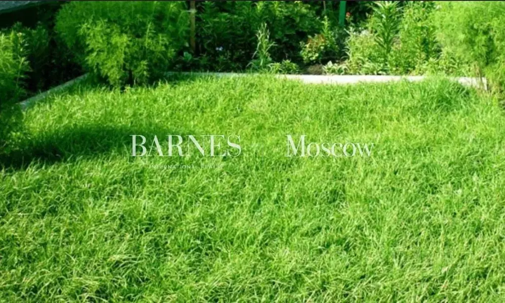 Участок в Московская область, Красногорск городской округ, д. ... - Фото 1