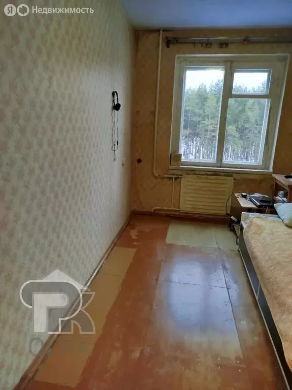 3-комнатная квартира: Уфа, улица Авроры, 29 (58 м) - Фото 1