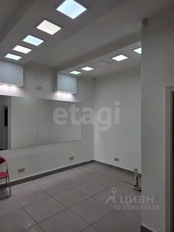 Офис в Красноярский край, Красноярск Северный мкр, ул. Шумяцкого, 1 ... - Фото 1