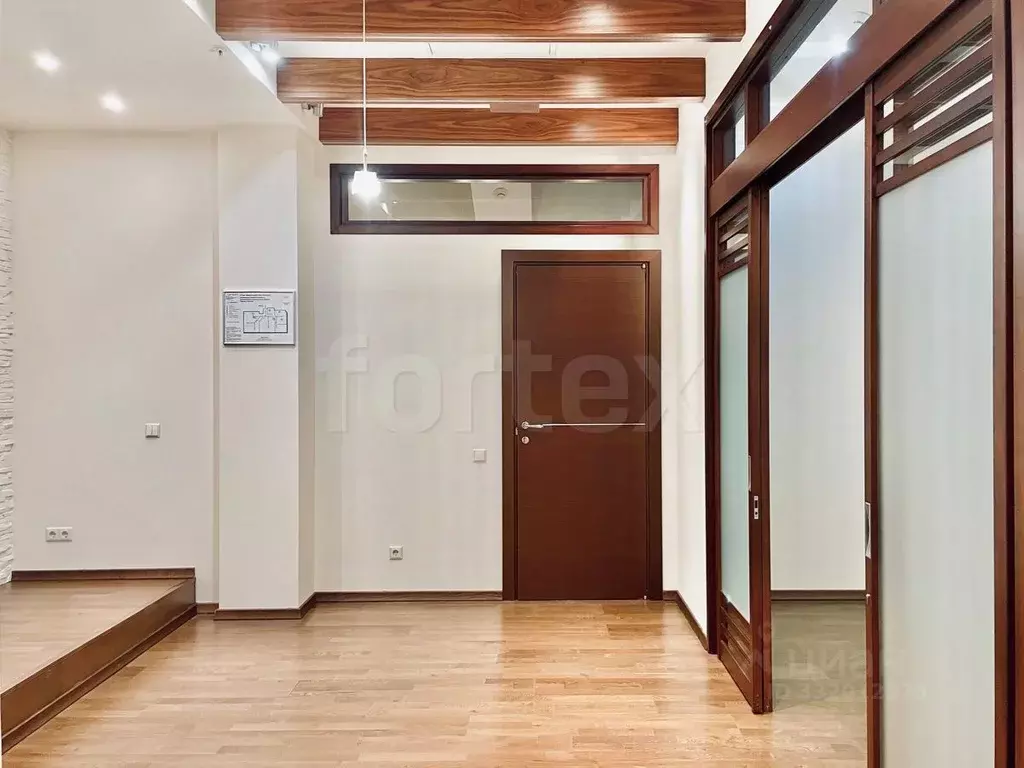 Офис в Москва Никольская ул., 10 (298 м) - Фото 2