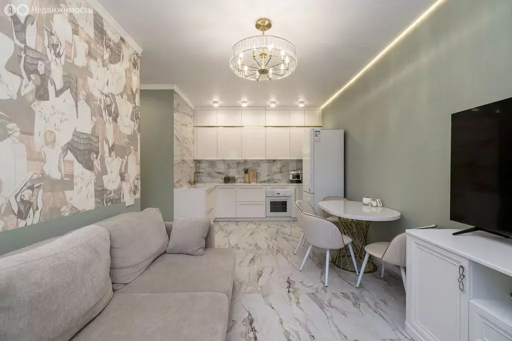 2-комнатная квартира: Тюмень, улица Газовиков, 36 (67 м) - Фото 1