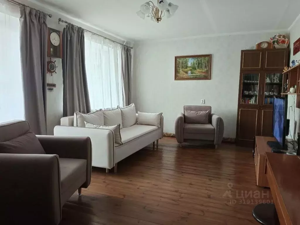4-к кв. Новгородская область, Великий Новгород Хутынская ул., 27к1 ... - Фото 0