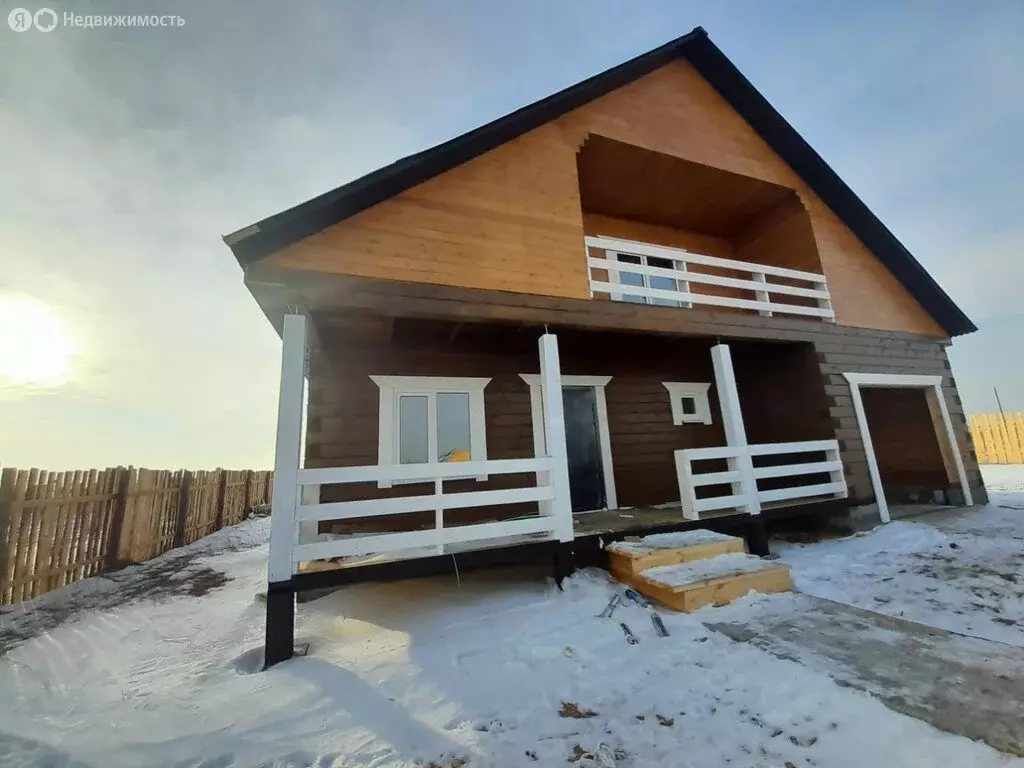 Дом в Урик, Снежная улица (100 м) - Фото 2