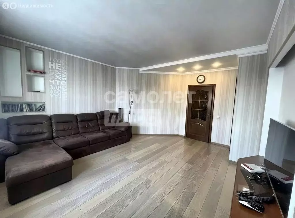 3-комнатная квартира: Омск, улица Крупской, 4 (103.8 м) - Фото 2