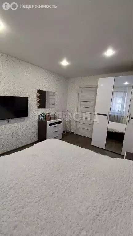 4-комнатная квартира: Тольятти, 4-й квартал, бульвар Курчатова, 12 ... - Фото 1