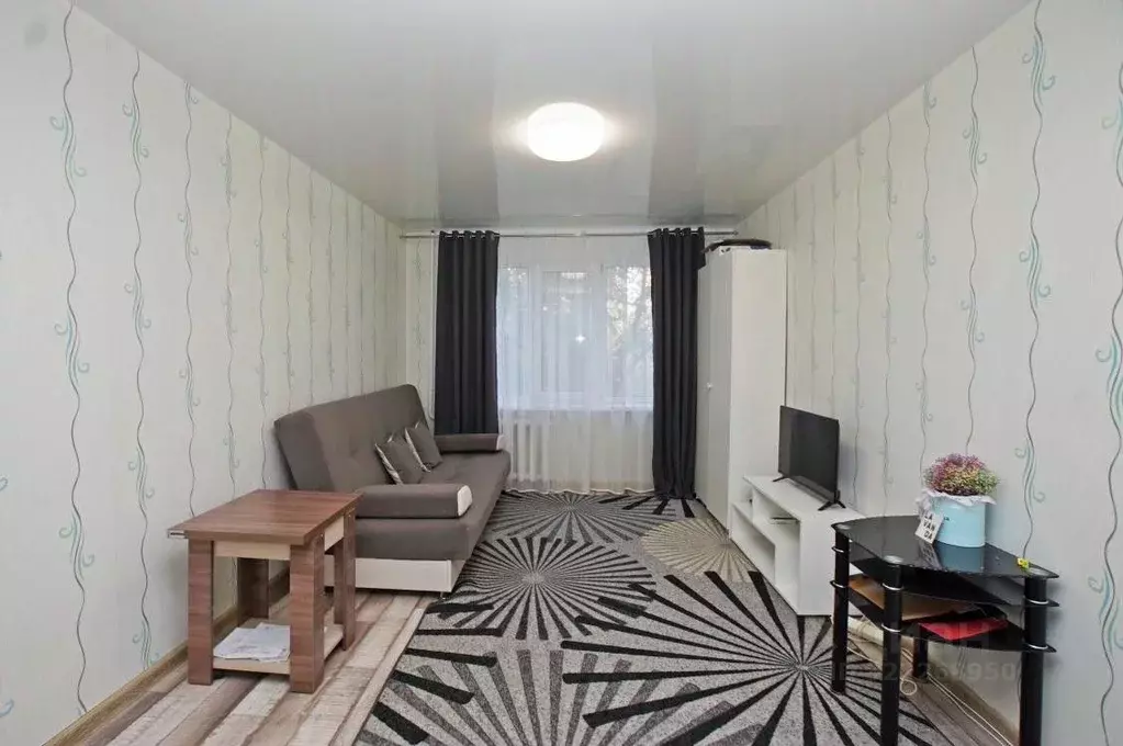 1-к кв. Омская область, Омск Взлетная ул., 7 (29.8 м) - Фото 1