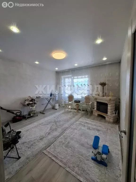 2-комнатная квартира: Кызыл, улица Ооржака Лопсанчапа, 44/1 (49 м) - Фото 1