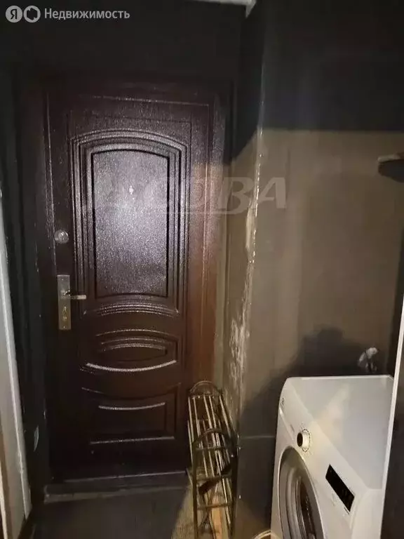 1-комнатная квартира: Тюмень, улица Республики, 241 (19 м) - Фото 1