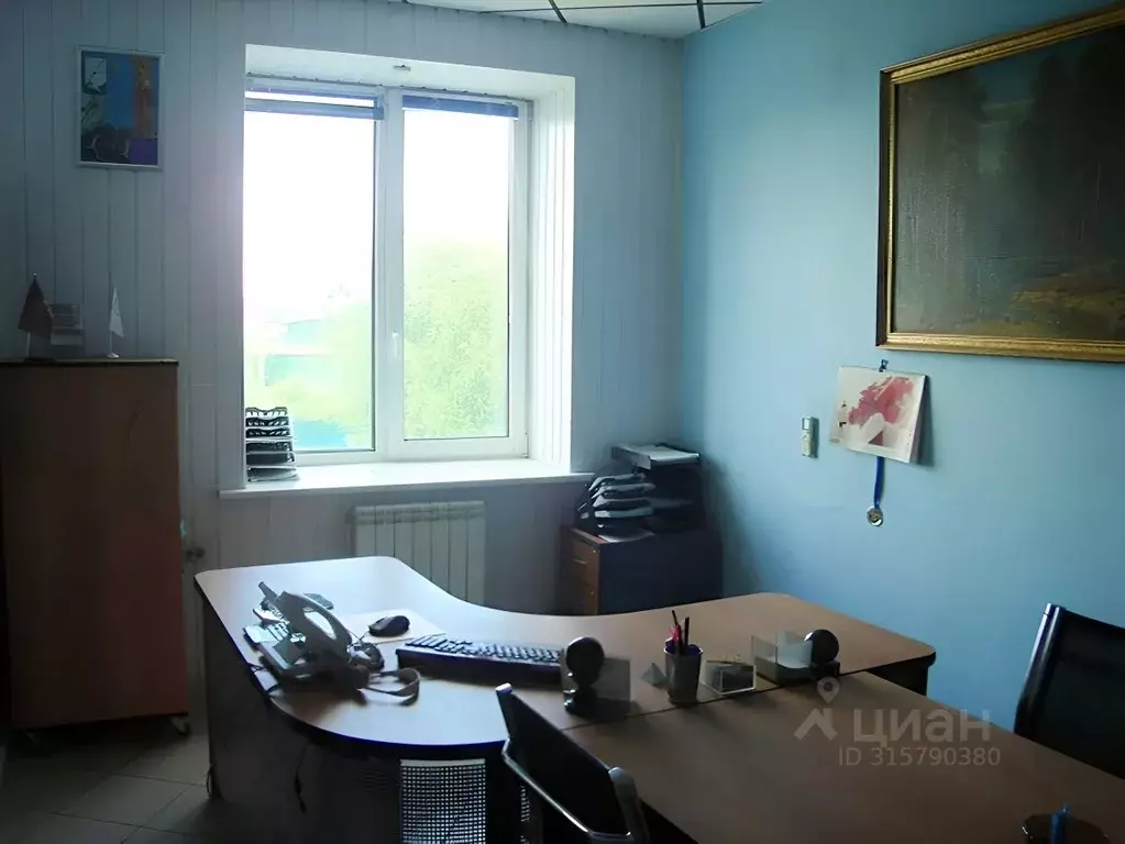 Офис в Курганская область, Курган Омская ул., 140В (75 м) - Фото 2