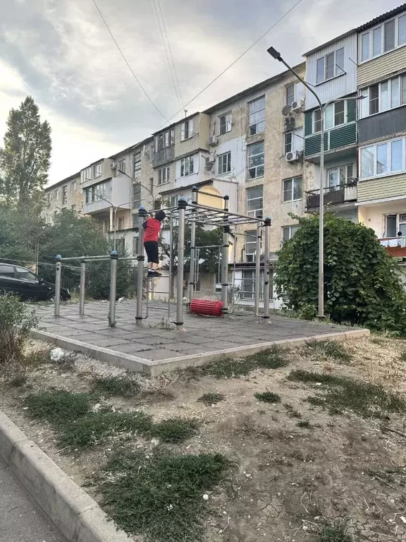 4-к кв. Дагестан, Махачкала ул. Магидова, 140 (130.0 м) - Фото 1
