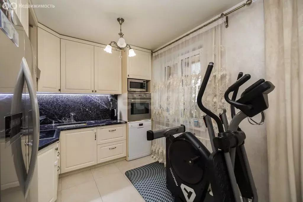 1-комнатная квартира: Тюмень, Вересковая улица, 15к1 (50.8 м) - Фото 1