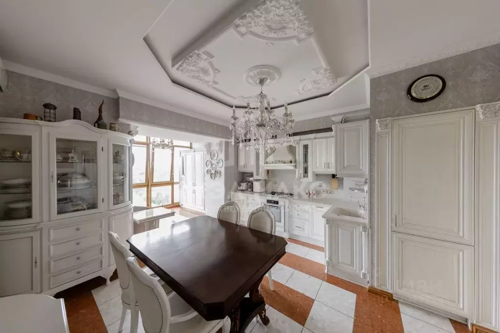 4-к кв. Брянская область, Брянск ул. Дуки, 64к2 (200.1 м) - Фото 1