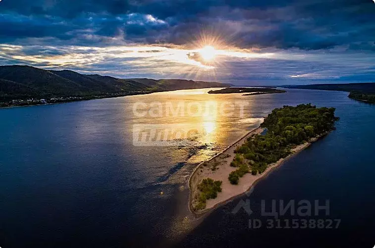 Участок в Самарская область, Жигулевск городской округ, с. Зольное ул. ... - Фото 0