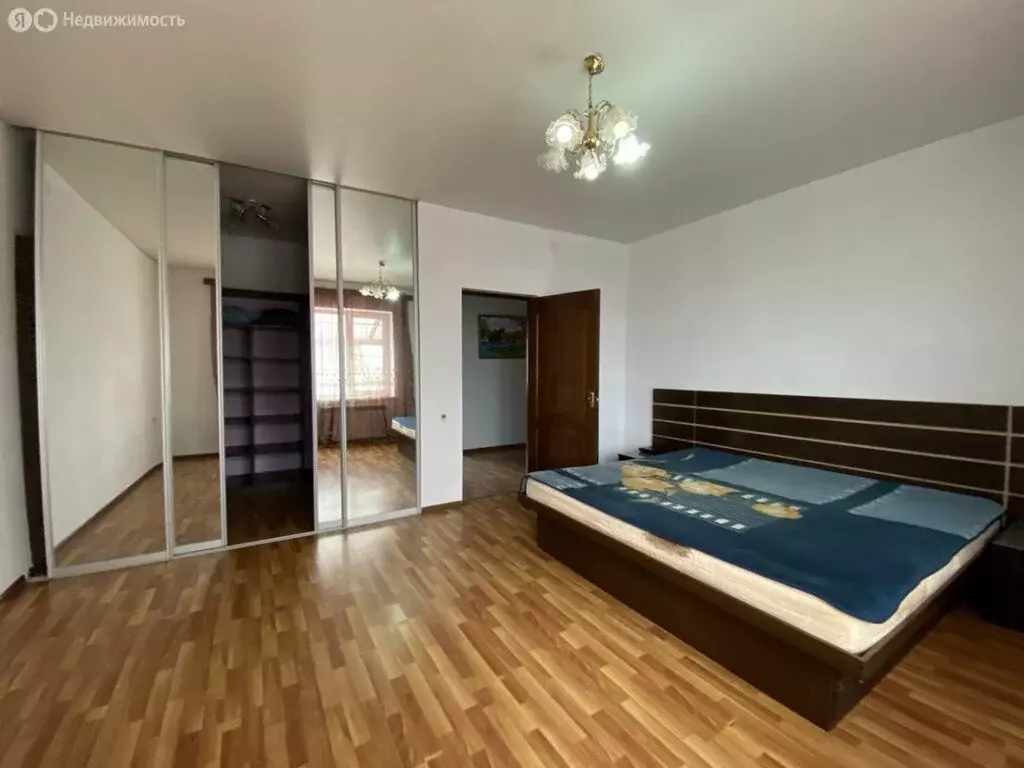 Дом в посёлок Санамер, улица Братьев Соломко, 74 (260 м) - Фото 2