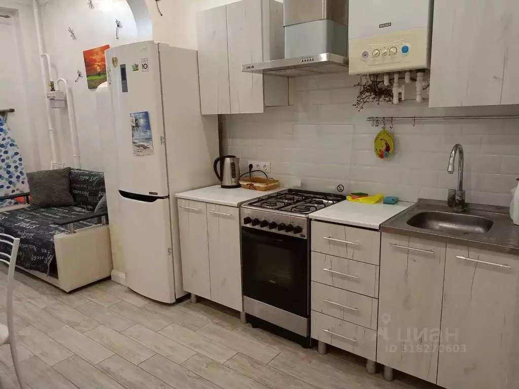2-к кв. Краснодарский край, Геленджик Крымская ул., 19к8 (42.0 м) - Фото 1