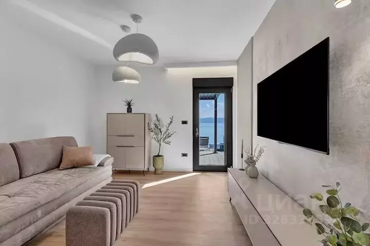 2-к кв. Краснодарский край, Сочи Адлер жилрайон, ул. Гвардейская, 34 ... - Фото 1