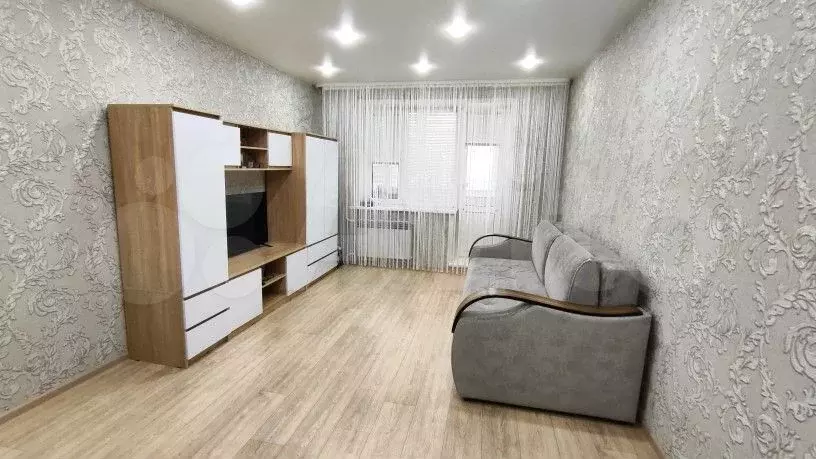 1-к. квартира, 37,6 м, 4/9 эт. - Фото 0