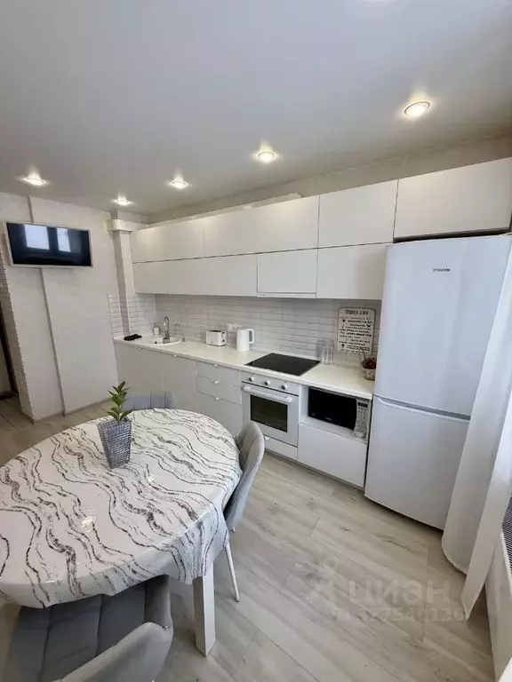 3-к кв. Курганская область, Курган Заозерный жилрайон, 7-й мкр, 9 ... - Фото 2