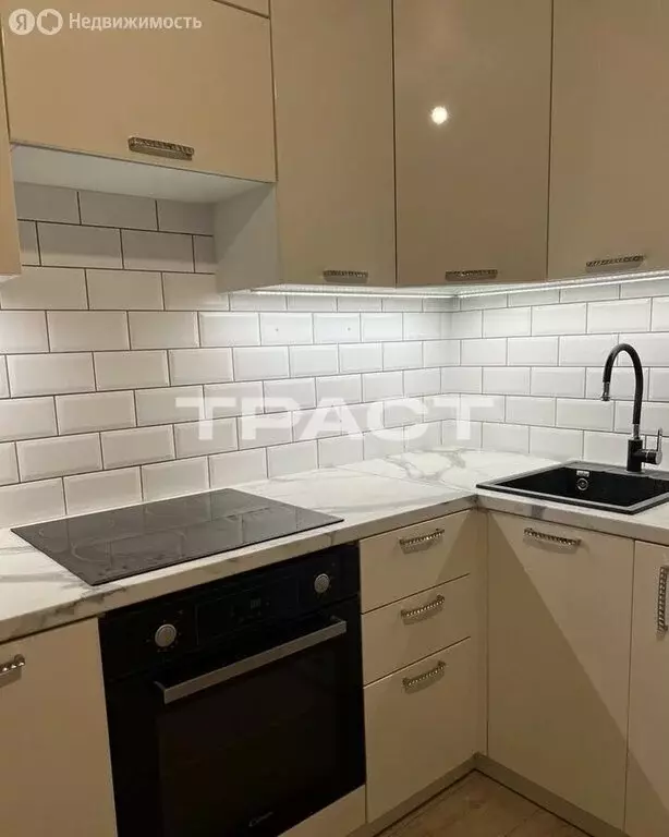 1-комнатная квартира: Воронеж, улица Адмирала Чурсина, 8 (38 м) - Фото 2