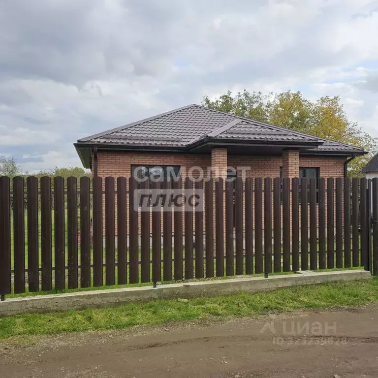 Дом в Краснодарский край, Абинский район, Холмское с/пос, Холмская ... - Фото 1