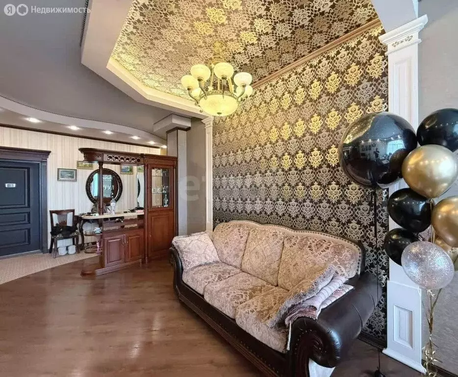3-комнатная квартира: Белгород, Академическая улица, 23А (119.7 м) - Фото 1