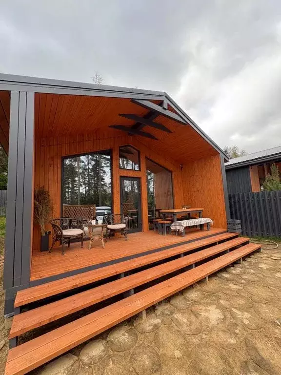 Дом в Ленинградская область, Всеволожский район, Бугровское городское ... - Фото 1